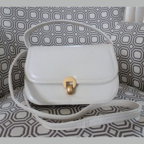 Frenchy of California Ivory Handbag with Detachable Strap - Picture 9 of 10